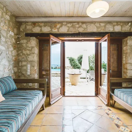 Orfos Vilă Agios Nikolaos (Zakynthos)